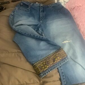 Women’s jeans